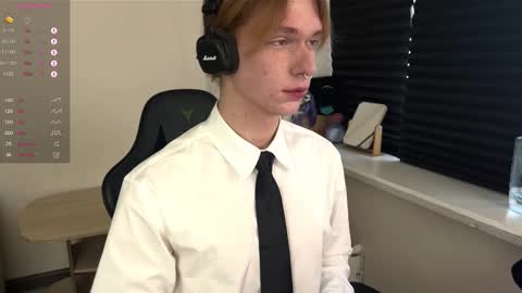 Mark online show from March 8, 2026, 3:05 pm