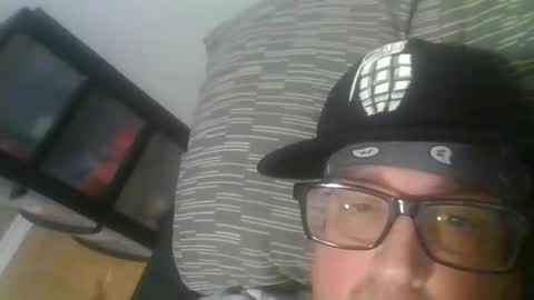 mark online show from January 2, 2025, 7:33 am