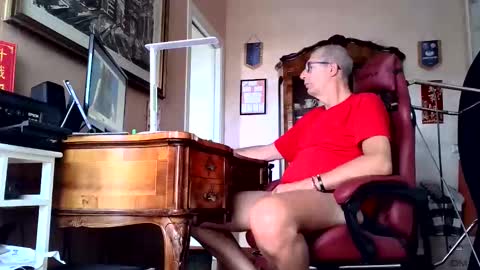 markmarkmark00 online show from May 31, 2026, 2:46 pm