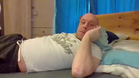 markus_7 online show from April 26, 2026, 4:26 pm