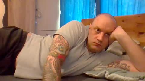 Snapshot of markus_7 chatting on May 17, 2026, 7:28 am markus_7 online show from May 17, 2026, 7:28 am
