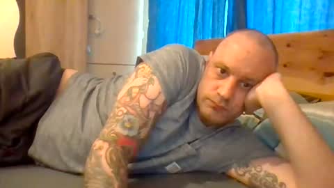 markus_7 online show from July 6, 2026, 10:23 am