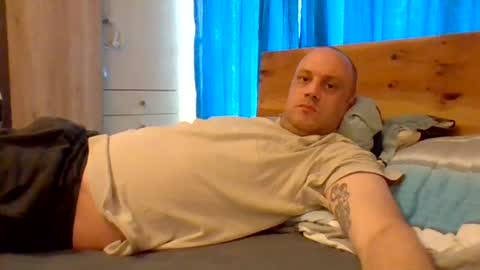 markus_7 online show from July 15, 2026, 7:13 am
