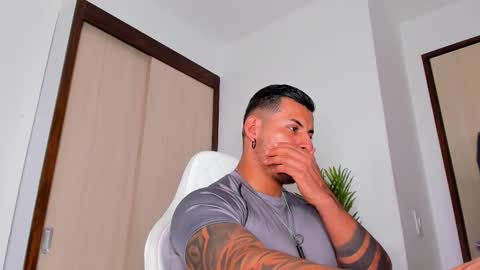 Snapshot of markus_blass chatting on February 21, 2025, 10:59 pm markus... Y online show from February 21, 2025, 10:59 pm