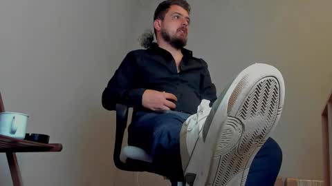 MARK online show from November 21, 2025, 7:23 pm