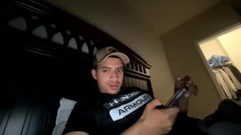 marlonnolascotabora15 online show from April 23, 2026, 12:56 am