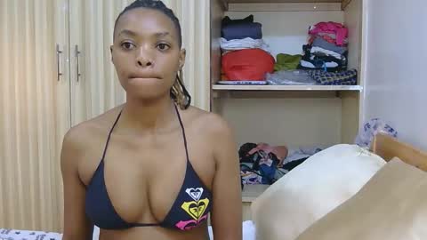 Snapshot of marly_babe chatting on May 16, 2026, 9:24 pm Marly online show from May 16, 2026, 9:24 pm