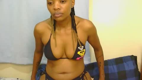 Snapshot of marly_babe chatting on June 9, 2026, 10:10 pm Marly online show from June 9, 2026, 10:10 pm
