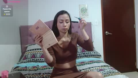 Snapshot of marly_hottest chatting on October 20, 2025, 2:39 pm marly_hottest online show from October 20, 2025, 2:39 pm