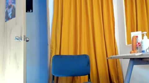 marynmartinez online show from May 9, 2026, 6:40 am