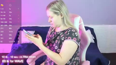 Snapshot of marmel199 chatting on December 2, 2024, 10:28 am Liza online show from December 2, 2024, 10:28 am