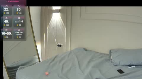 Snapshot of marnie_gray chatting on November 12, 2025, 8:19 pm Marnie Gray online show from November 12, 2025, 8:19 pm