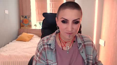 Snapshot of maromiassecret chatting on July 16, 2026, 11:05 am maromiassecret online show from July 16, 2026, 11:05 am
