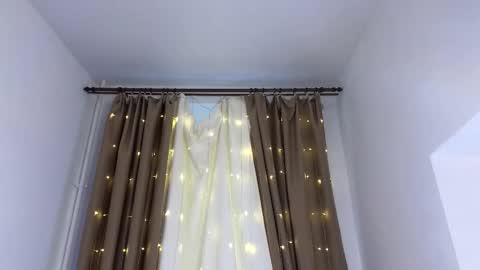 Snapshot of marrie_coy chatting on September 18, 2025, 7:21 am Marrie online show from September 18, 2025, 7:21 am