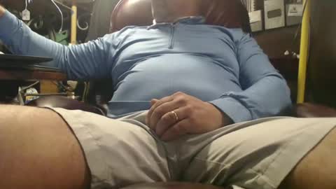 Snapshot of marrieddad19751975 chatting on June 18, 2026, 4:57 am only fans marrieddad19751975 online show from June 18, 2026, 4:57 am