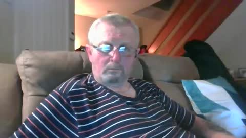 Snapshot of marrrrc chatting on February 14, 2026, 11:23 pm marrrrc online show from February 14, 2026, 11:23 pm