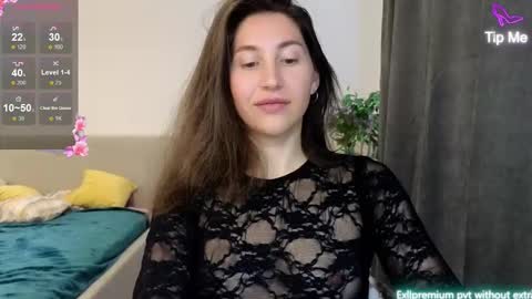 Snapshot of marrycolins chatting on October 22, 2025, 4:46 am marrycolins online show from October 22, 2025, 4:46 am