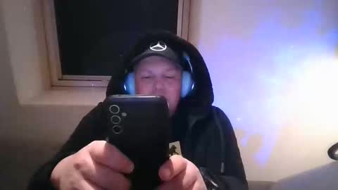 mars0481 online show from October 8, 2025, 5:16 am