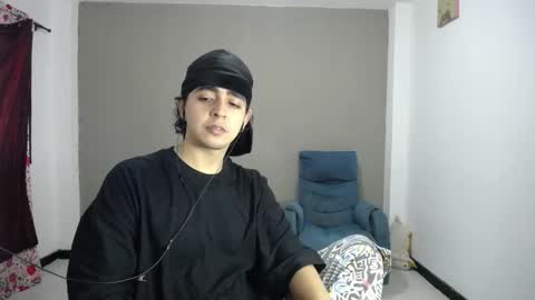 Snapshot of mars_miller chatting on December 20, 2025, 10:17 pm Mars online show from December 20, 2025, 10:17 pm