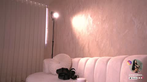 Snapshot of marsabass chatting on January 14, 2025, 10:23 pm online show from January 14, 2025, 10:23 pm