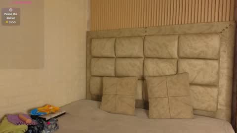 marscarlett online show from November 3, 2025, 10:16 am