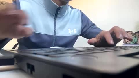 marsupilami_82_ online show from November 14, 2025, 11:53 am