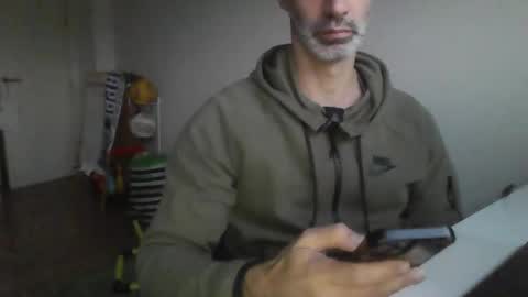 marsupilami_82_ online show from January 14, 2026, 5:18 pm