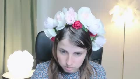 Snapshot of martaedams chatting on October 1, 2025, 7:14 am martaedams online show from October 1, 2025, 7:14 am