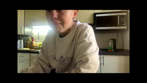 Marta online show from May 3, 2026, 12:11 pm