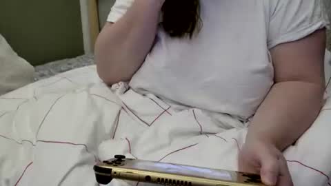 Snapshot of marthabriest chatting on November 16, 2025, 3:45 am Martha online show from November 16, 2025, 3:45 am