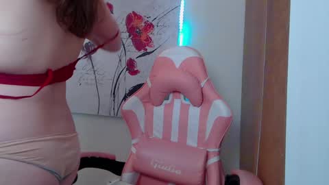 Snapshot of marthasimons chatting on May 23, 2026, 4:29 am Martha online show from May 23, 2026, 4:29 am