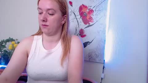 Snapshot of marthasimons chatting on June 9, 2026, 4:13 am Martha online show from June 9, 2026, 4:13 am