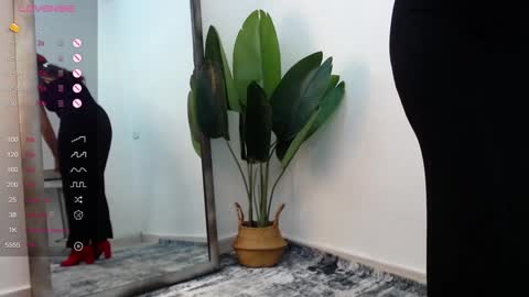 marthina thompson online show from December 11, 2024, 3:26 pm