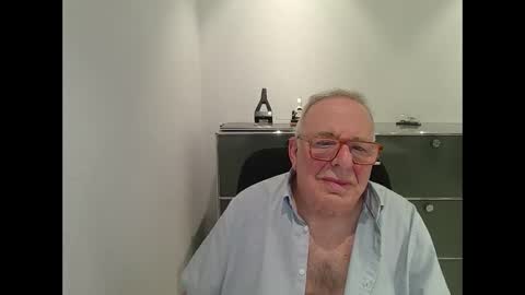 Snapshot of martin_1947 chatting on September 12, 2025, 8:53 pm martin_1947 online show from September 12, 2025, 8:53 pm