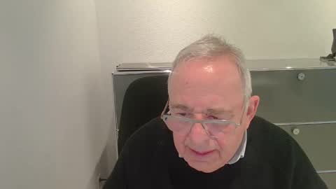 Snapshot of martin_1947 chatting on February 8, 2026, 4:32 pm martin_1947 online show from February 8, 2026, 4:32 pm