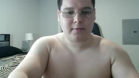 Snapshot of martin_militaryboy chatting on May 7, 2026, 7:30 pm martin_militaryboy online show from May 7, 2026, 7:30 pm