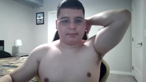 Snapshot of martin_militaryboy chatting on May 27, 2026, 1:57 am martin_militaryboy online show from May 27, 2026, 1:57 am