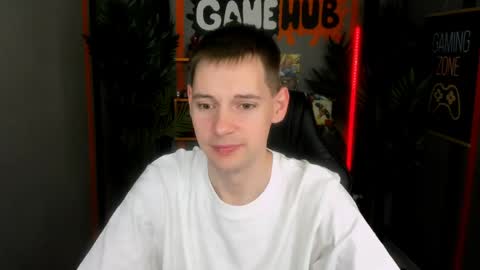 Snapshot of martin_perry chatting on June 10, 2026, 3:55 pm Martin online show from June 10, 2026, 3:55 pm