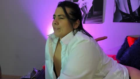 Snapshot of martina_foxy_ chatting on January 31, 2025, 8:54 pm MARTINA online show from January 31, 2025, 8:54 pm