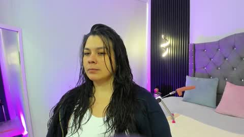 Snapshot of martina_foxy_ chatting on December 3, 2025, 11:41 am MARTINA online show from December 3, 2025, 11:41 am