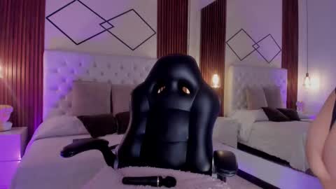 Snapshot of martina_haley chatting on November 20, 2025, 8:58 am Martina online show from November 20, 2025, 8:58 am