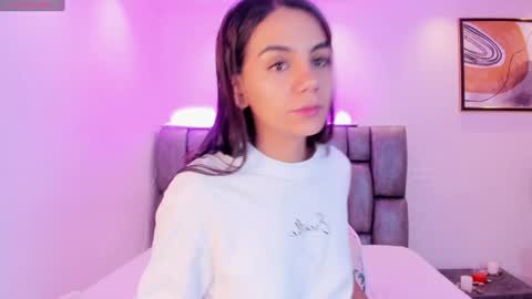 Snapshot of martina_mancinii chatting on January 29, 2025, 11:41 am Martina online show from January 29, 2025, 11:41 am