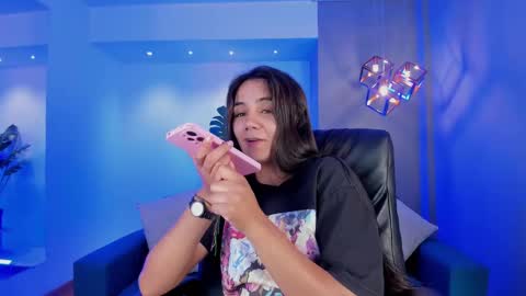 Snapshot of martina_mancinii chatting on February 22, 2025, 5:02 pm Martina online show from February 22, 2025, 5:02 pm