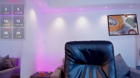 Martina online show from June 25, 2026, 12:31 pm