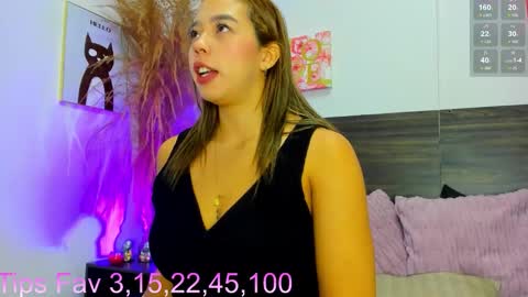 martina mIIler online show from October 22, 2025, 12:16 pm