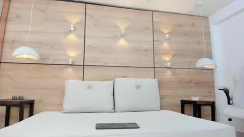 martina touss  online show from March 7, 2025, 2:25 am