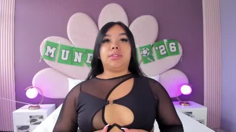 Martina Garcia online show from June 24, 2026, 7:02 pm