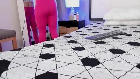 martina rizzi online show from September 16, 2025, 3:51 am