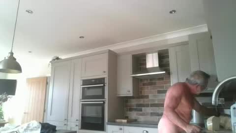 Snapshot of martinrgbxxxx chatting on June 23, 2026, 7:50 am martinrgbxxxx online show from June 23, 2026, 7:50 am