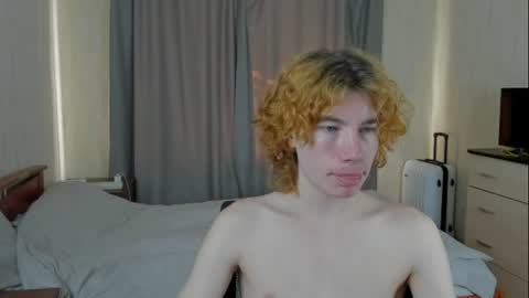 martintw_17 online show from August 4, 2026, 4:59 am
